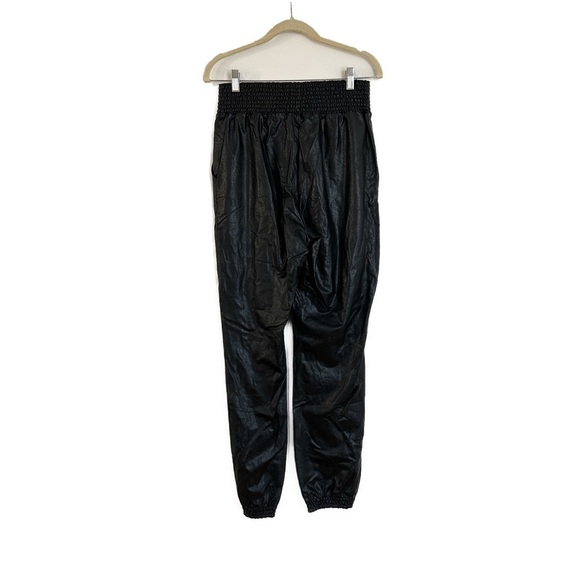 NEW Commando Faux Leather Smocked Jogger Black Size Medium - Picture 6 of 6